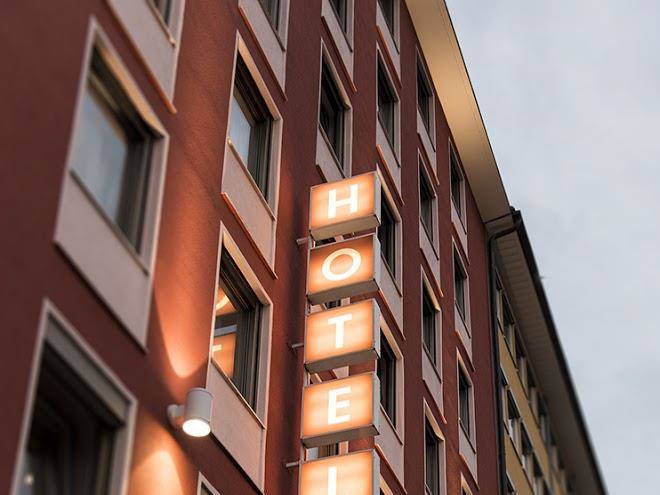 Hotel amba