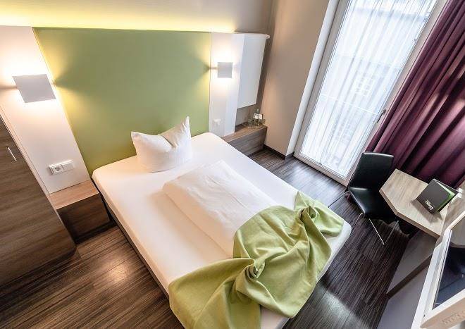 Hotel demas city