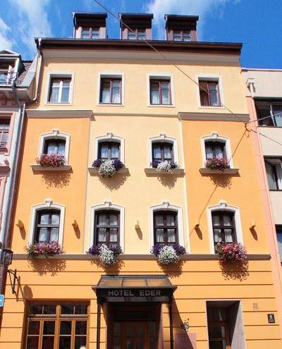 Hotel eder