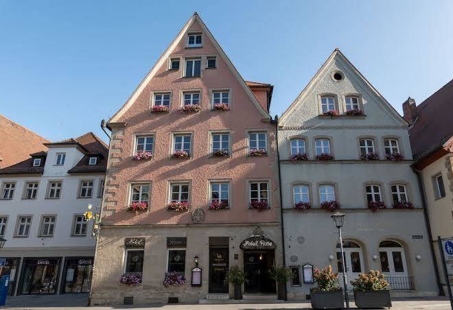 Hotel rose
