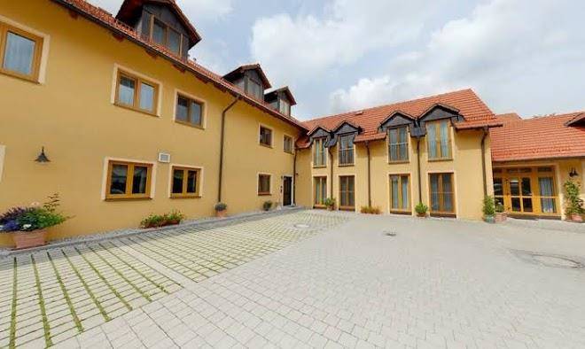 Jagermo Hotel Garni Image