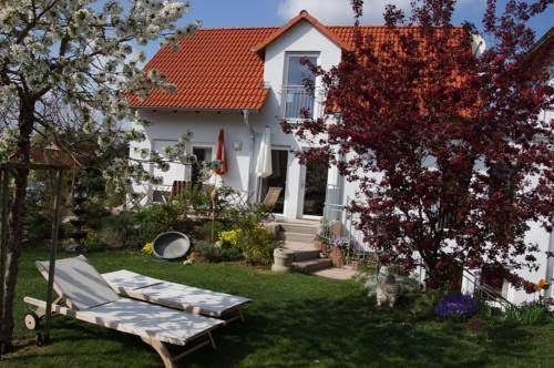 Karuna haus