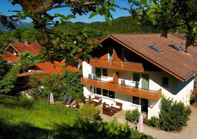 Gastehaus weis