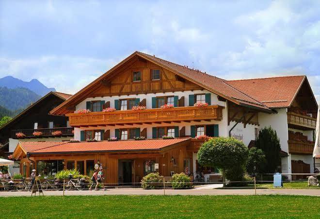 Helmerhof