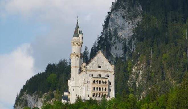 Ka­rin am lech­see