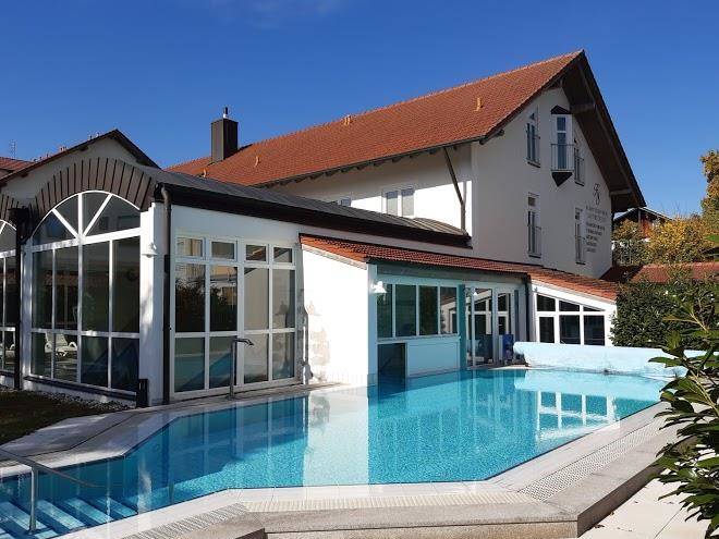 Kurhotel schatzberger gmbh & co kg