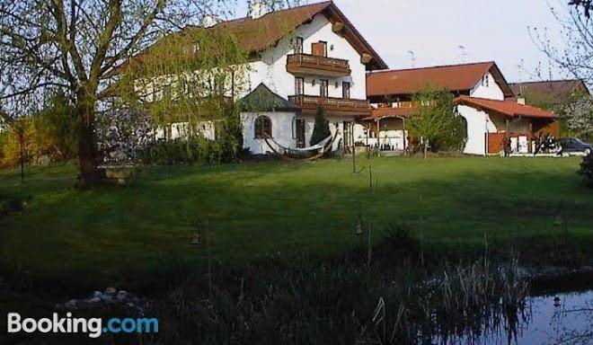 Landhaus dekena