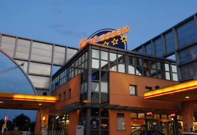 Sleepinger autohof hotel