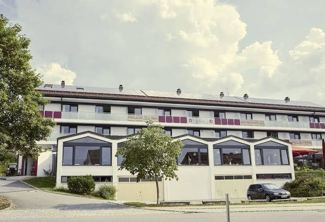 Hotel falter