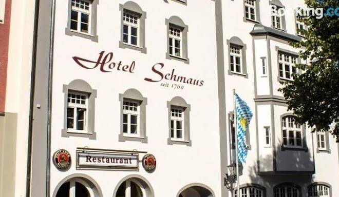 Hotel schmaus