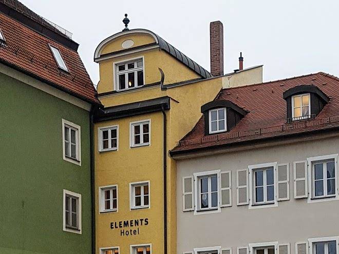 Elements hotel