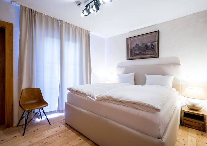 Hotel rote 19