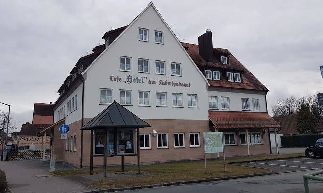 Cafe hotel am ludwigskanal