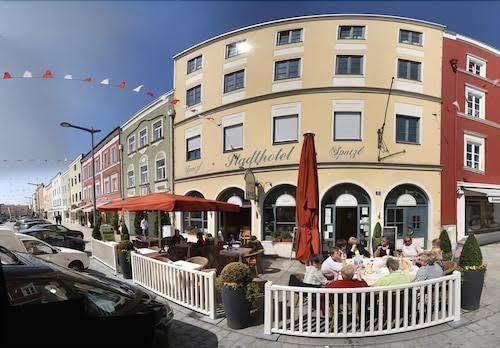 Stadthotel spatzl sudtirolerstubn gmbh