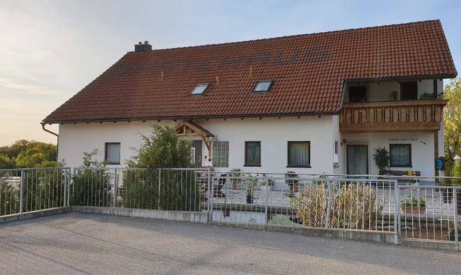 Mainstern hotel