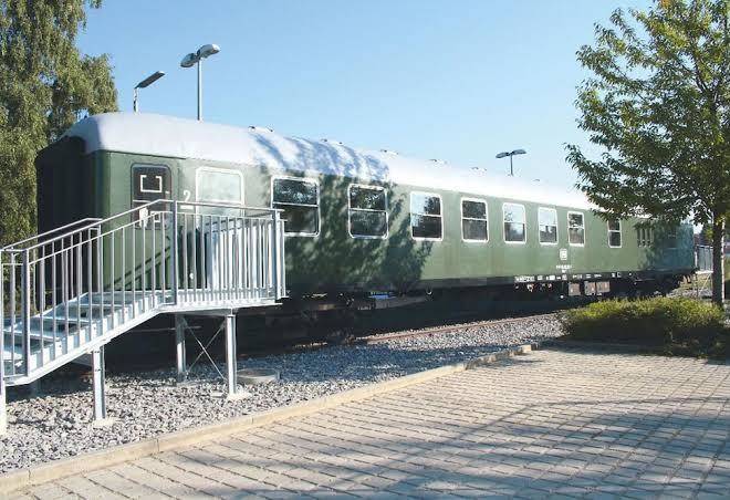 Ubernachtung im nostalgischen bahnwaggon