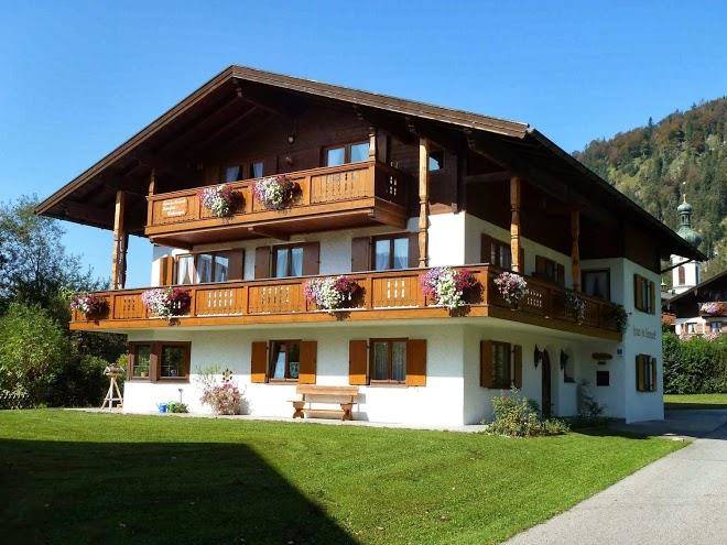 Ferienwohnungen haus im kurpark