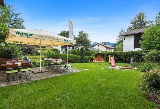 Zum hirschhaus hotel