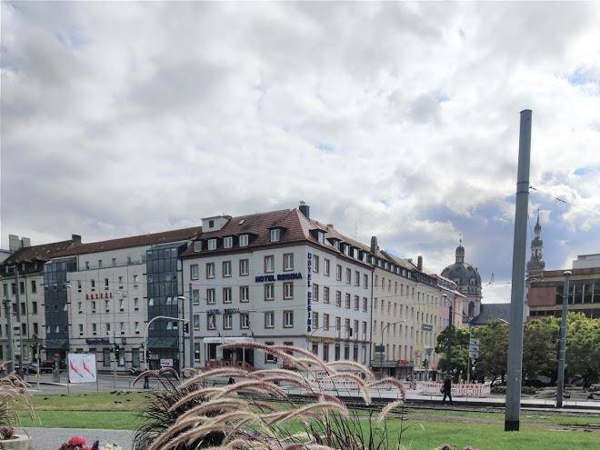 Hotel regina gmbh