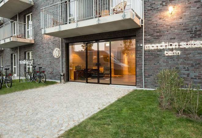 Mondrian Suites Hotel Berlin Checkpoint Charlie Image