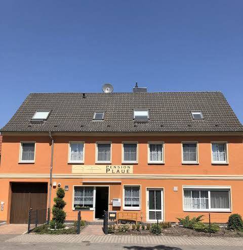 Pension plaue