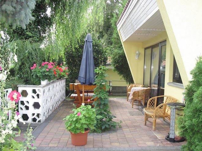 Gustav dost pension havelidylle