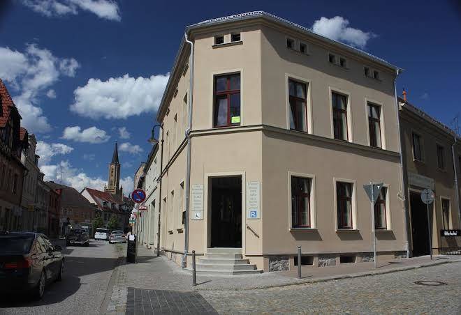 Cafe und gastehaus innfernow