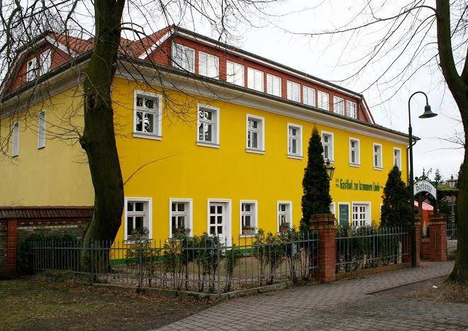 Landgasthof zur krummen linde