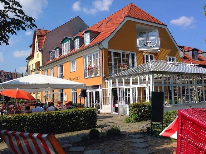 Altes kasino hotel am see