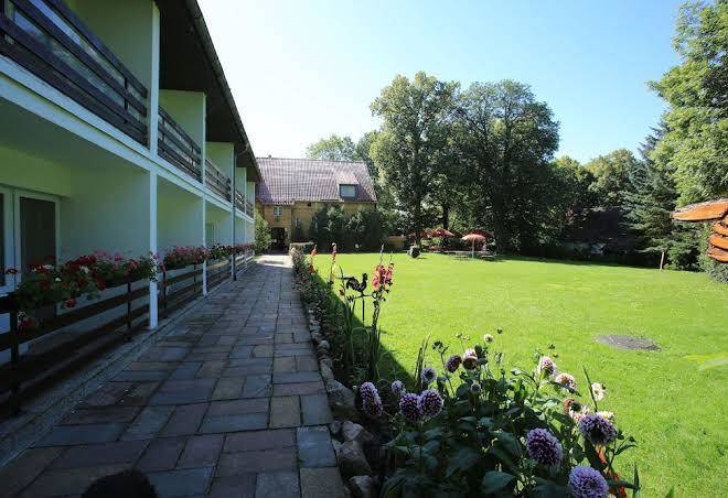 Waldhotel alte holle