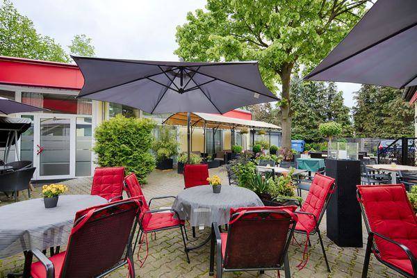 Hotel Im Hofgarten Image