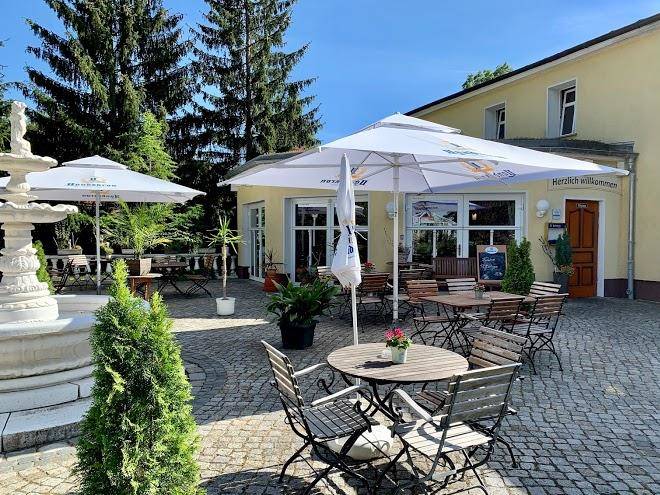 Gaststatte am waldgurtel