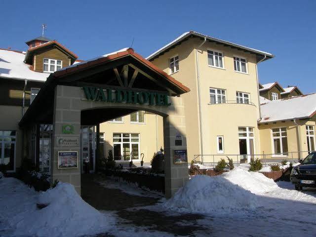 Waldhotel roggosen