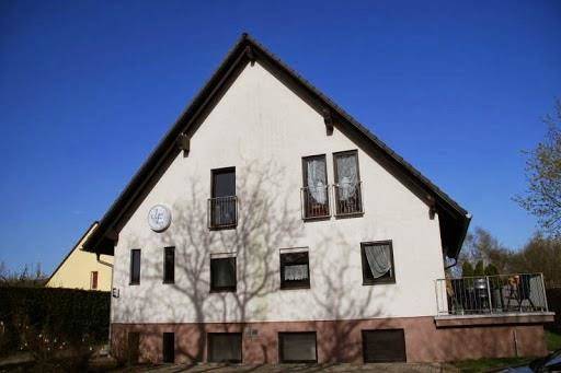 Pension rent a bed henneberg