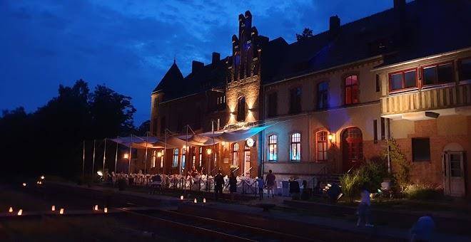 Schlafwagenhotel bahnhof rehagen
