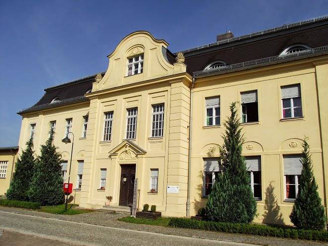 Schloss Wahlsdorf Image