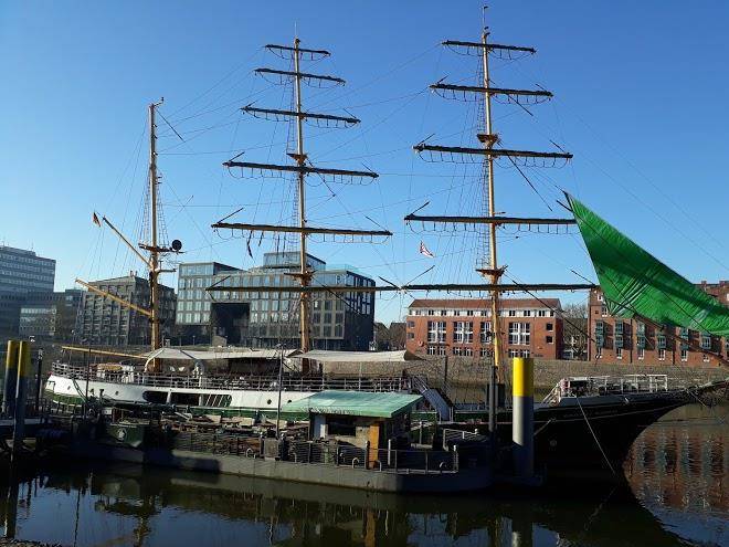 Alexander von humboldt das schiff hotel & eventlocation