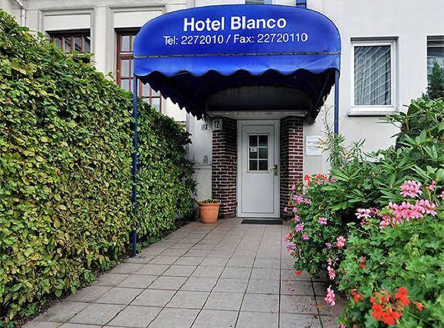 Hotel Blanco Image
