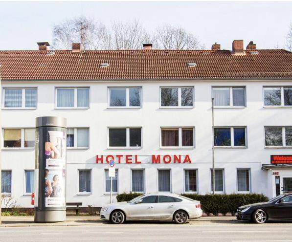 Hotel Mona Image
