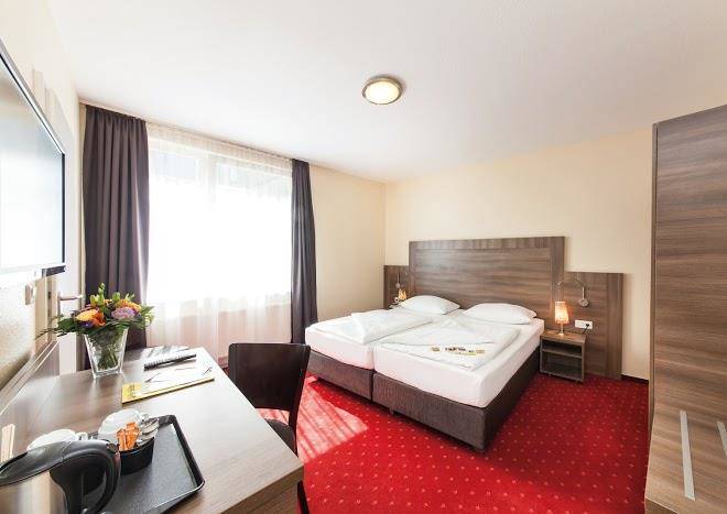 Novum Hotel Kronprinz Hamburg Hauptbahnhof