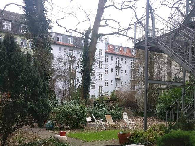Students lodge