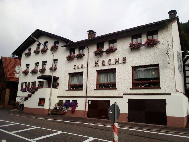 Zur krone pension guckenhan