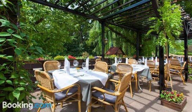 Hotel Waldesruh & Restaurant Pichlers Image