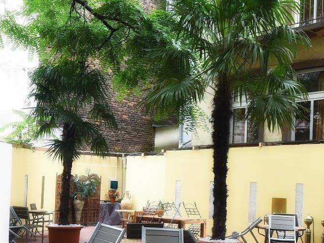 Metro Boutique Hotel Image