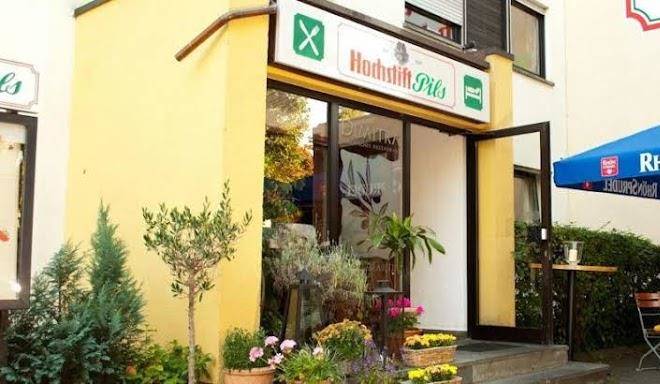 Restaurant dimitra