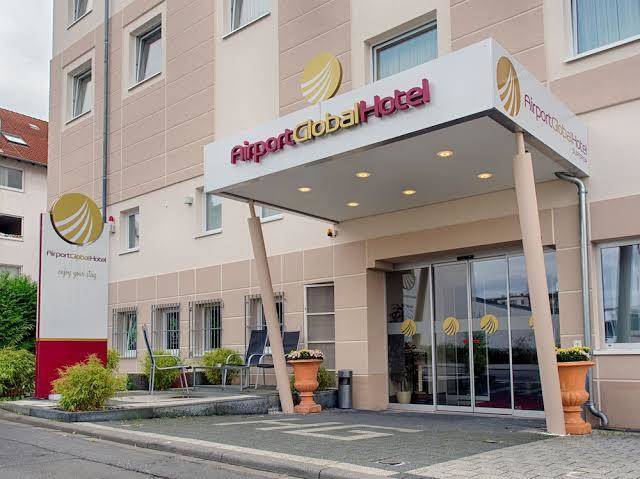 Airport hotel