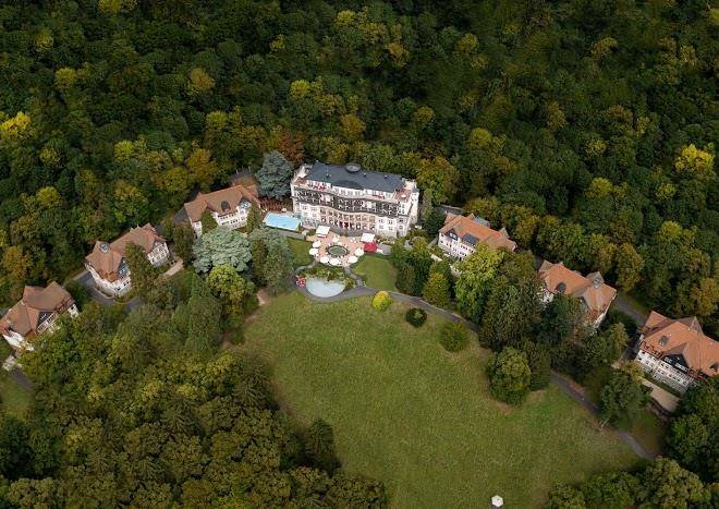 Falkenstein grand autograph collection