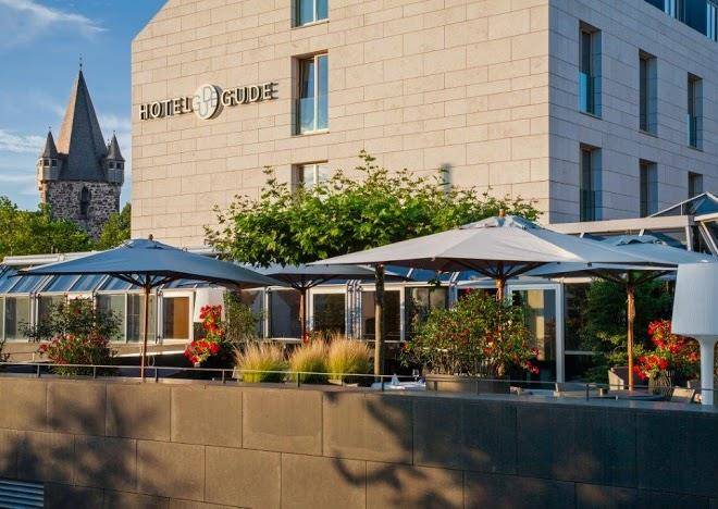 Hotel gude