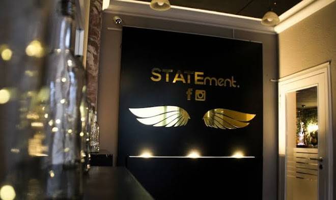 Statement hotel