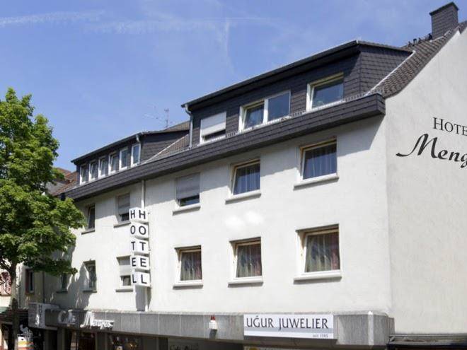 Hotel cafe menges